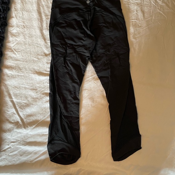 🍋LULULEMON🍋 Sz 4 Black Petal Ankle Athletic Leggings - Picture 1 of 5